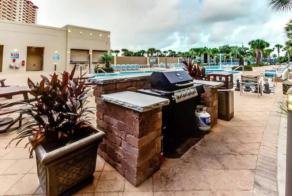 Beautiful Beachfront Paradise! Emerald Beach Resort Panama City Beach Extérieur photo