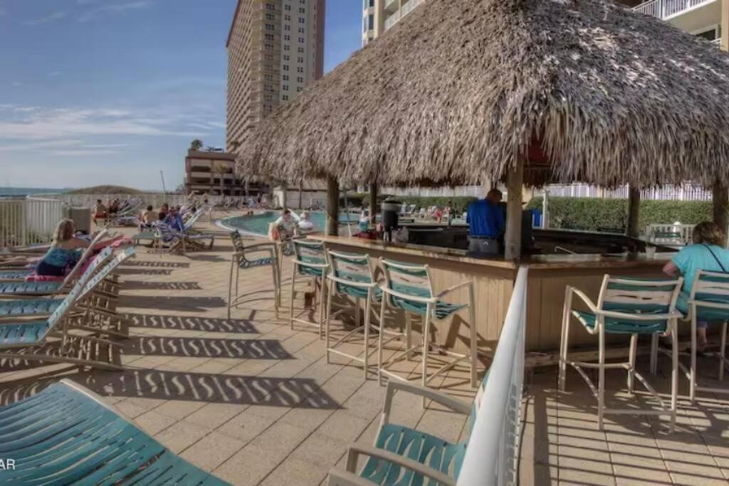 Beautiful Beachfront Paradise! Emerald Beach Resort Panama City Beach Extérieur photo