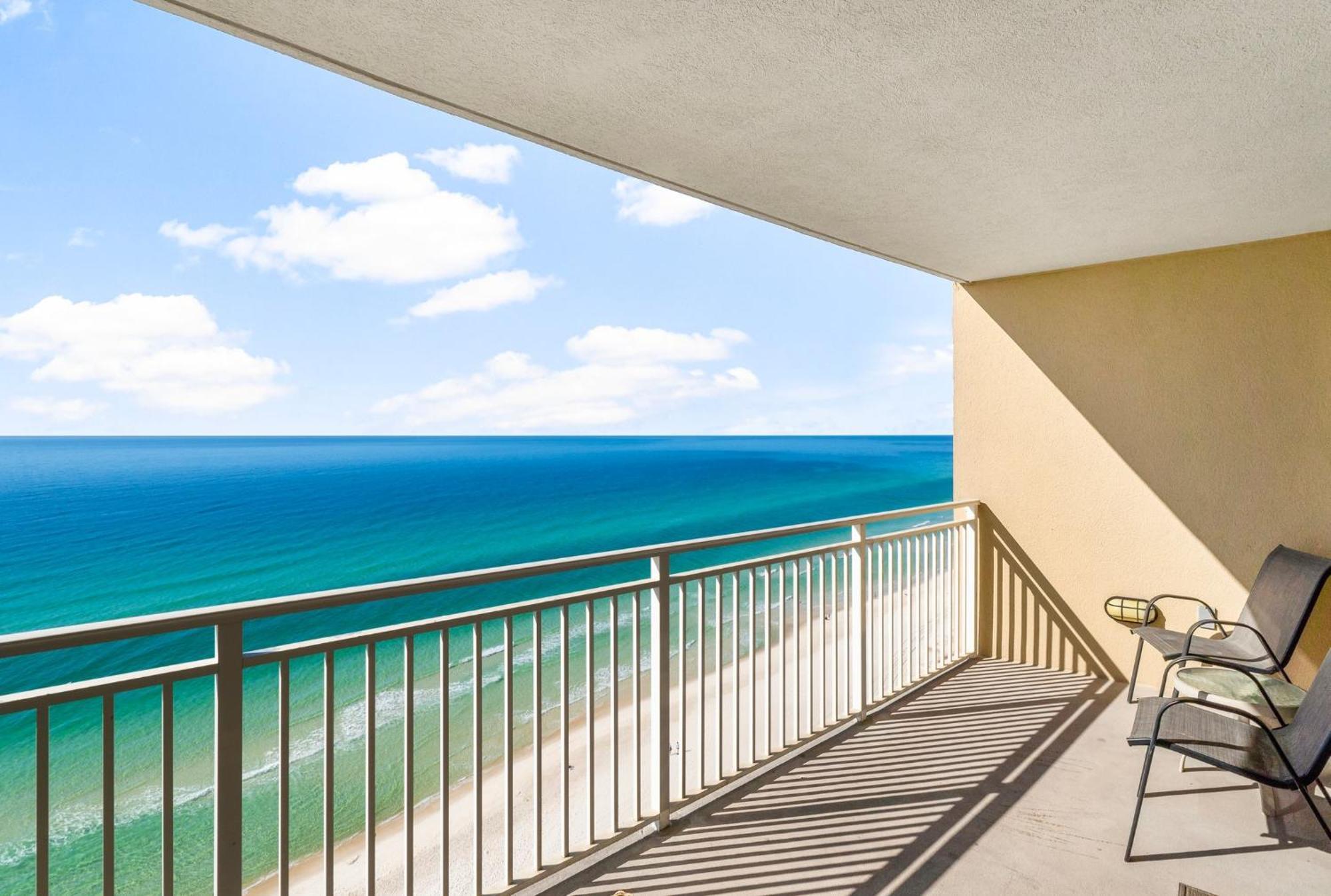 Beautiful Beachfront Paradise! Emerald Beach Resort Panama City Beach Extérieur photo